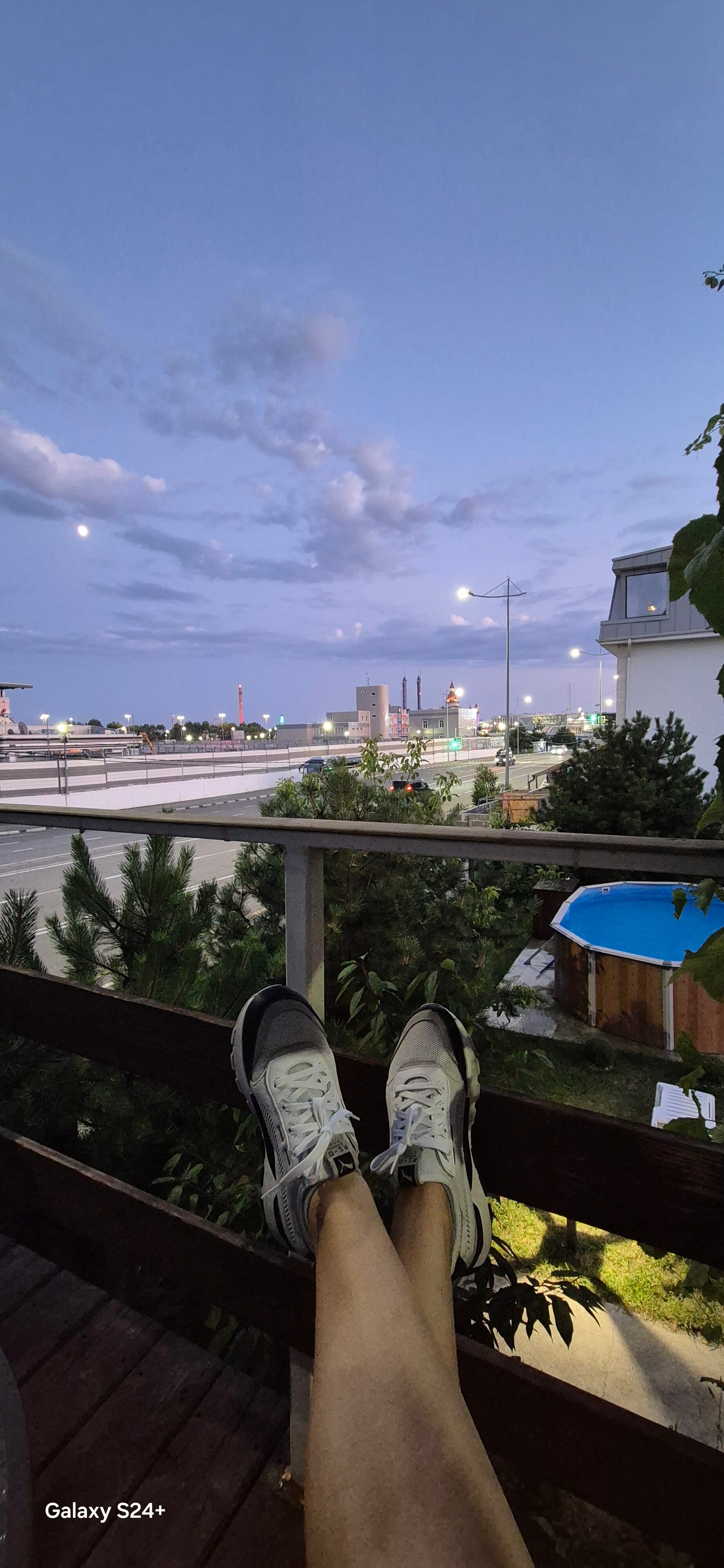 Фото Подсолнух Village