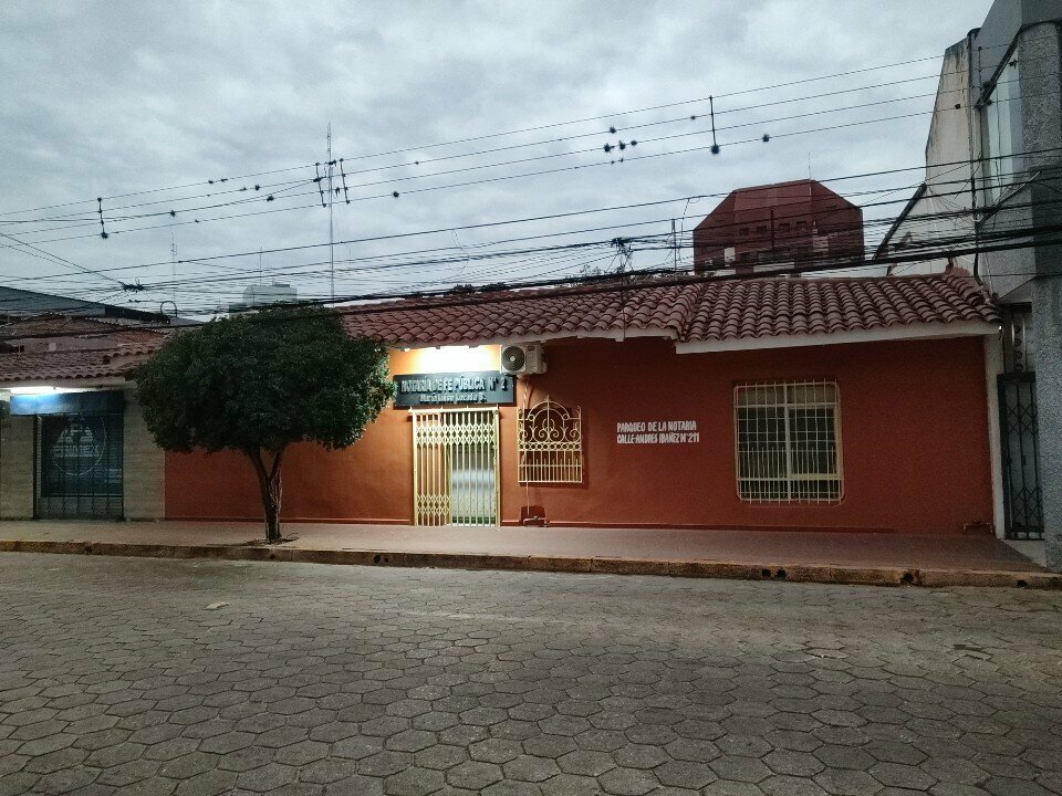 Clothing store Notaria № 2 Maria Luisa Lozada, Santa Cruz de la Sierra, photo