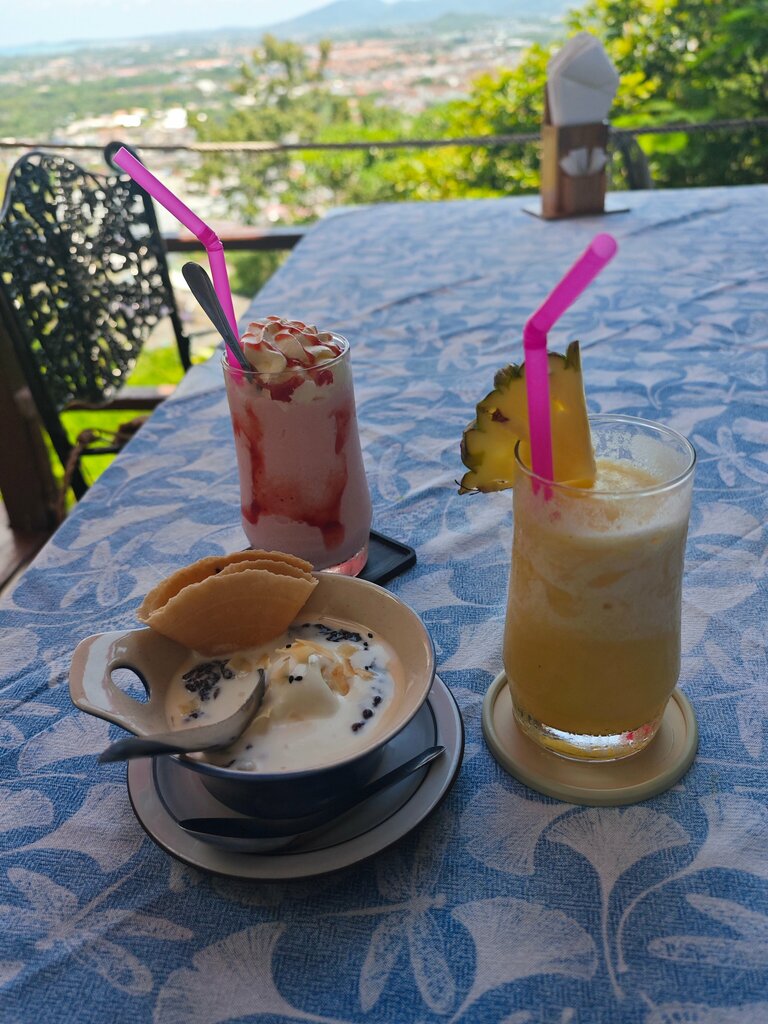 Cafe Tunk-ka Cafe, Phuket Province, photo