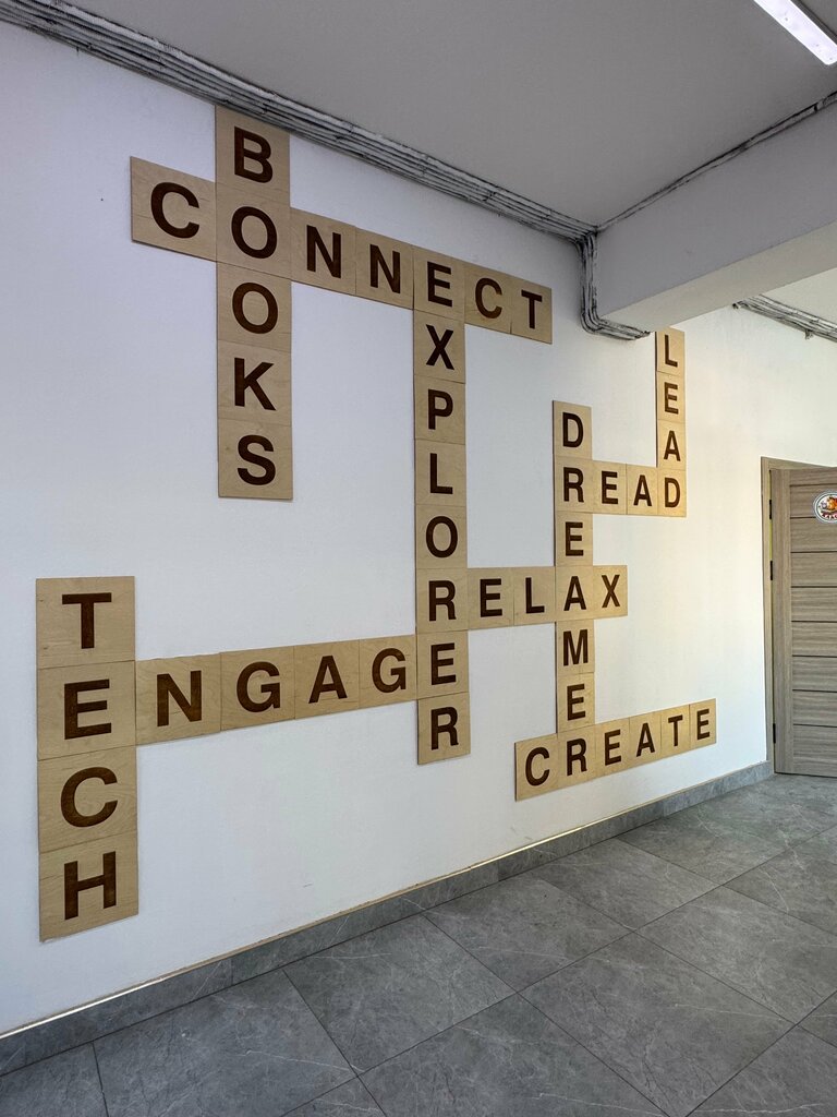 Private school Meadows Arts and Technology Elementary School, Tashkent, photo