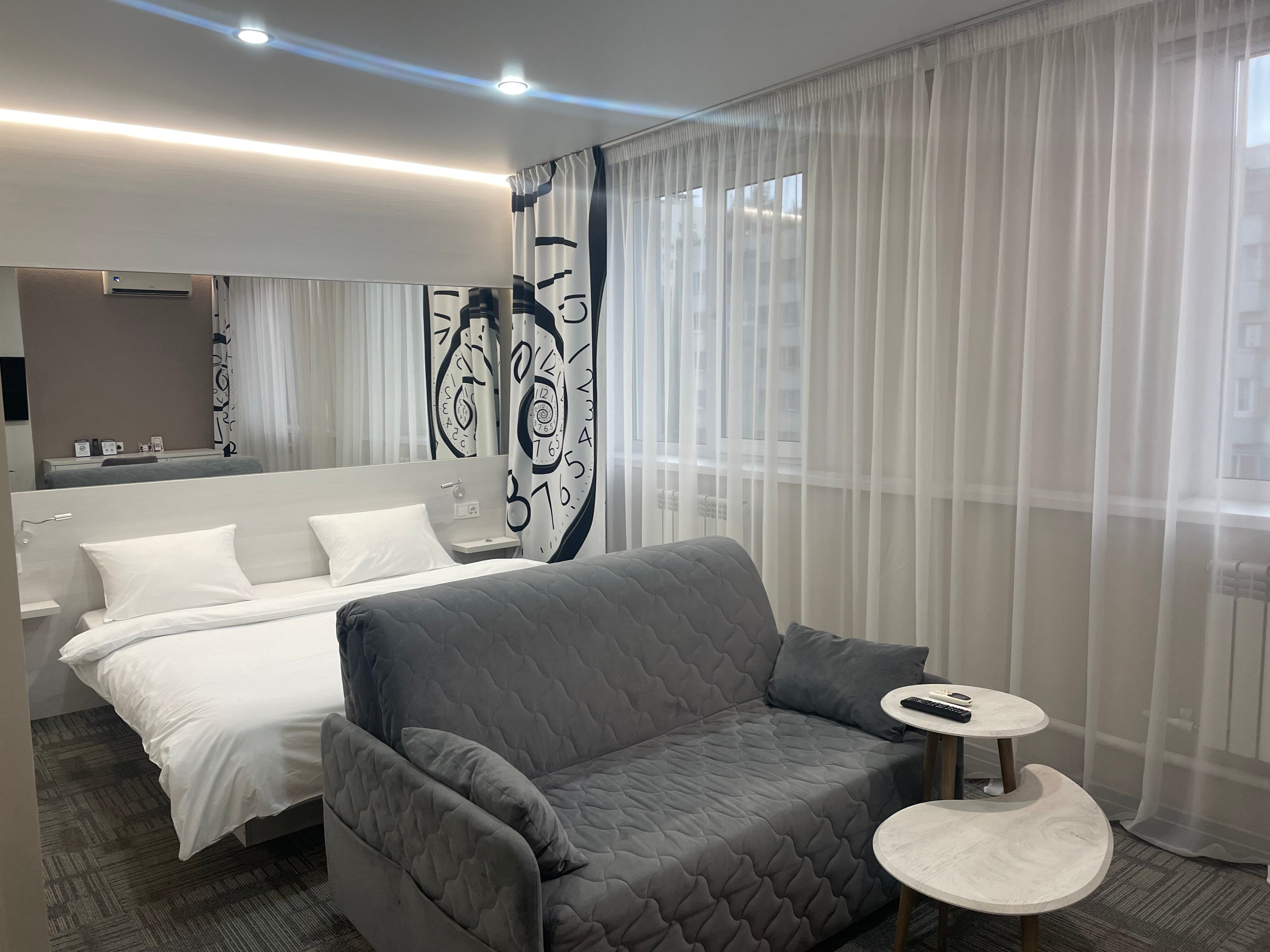 Фото Kamarooms Business Hotel & SPA