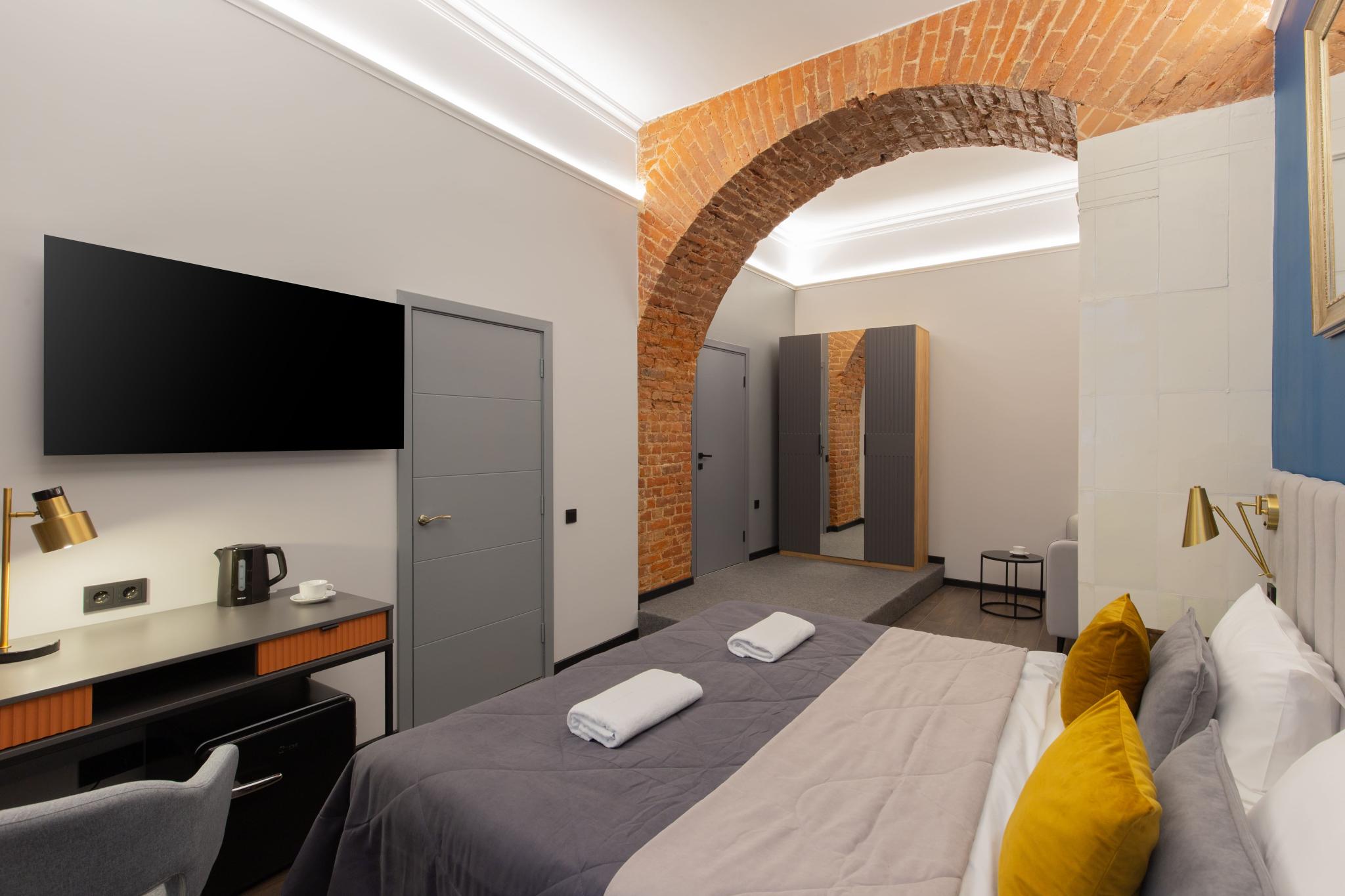 Фото Lopatin Невский 100