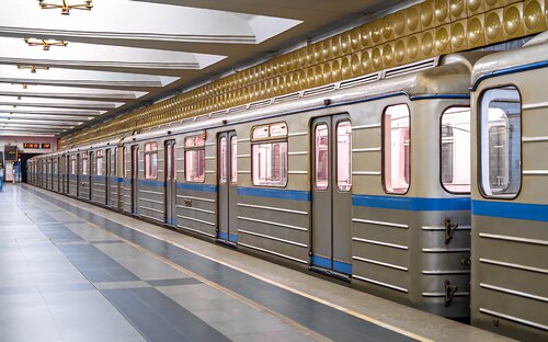 Ауруханадағы қарт адаммен медбике жыныстық қатынас видео