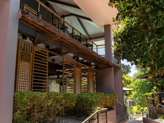 Фото Altaroca Mountain Resort Antipolo