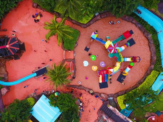 Фото Lotus Desaru Beach Resort & SPA