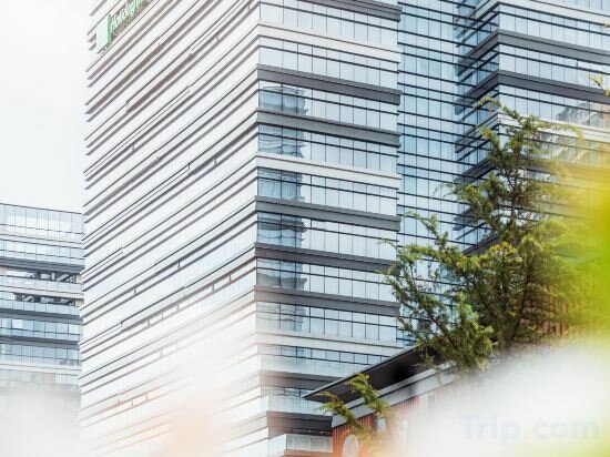 Фото Holiday Inn Express Qingdao Jinshui, an Ihg Hotel