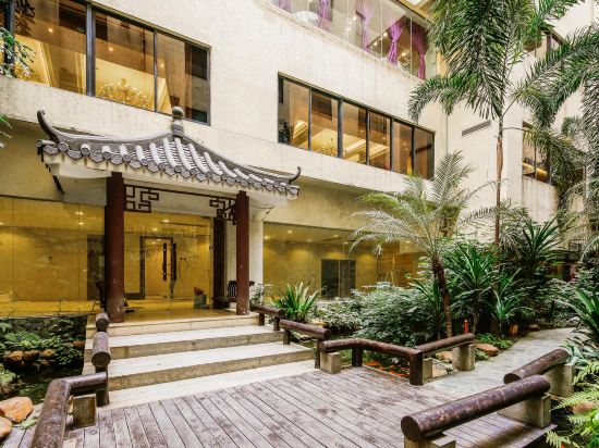 Фото Hotel Landmark Canton