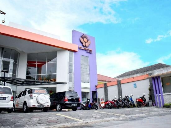 Hotel Hotel Surya, Semarang, photo