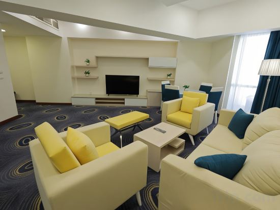 Фото Tolip Gardens Hotel