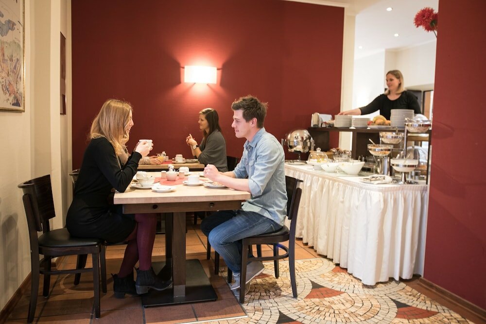 Фото Mauritius Komfort Hotel in der Altstadt