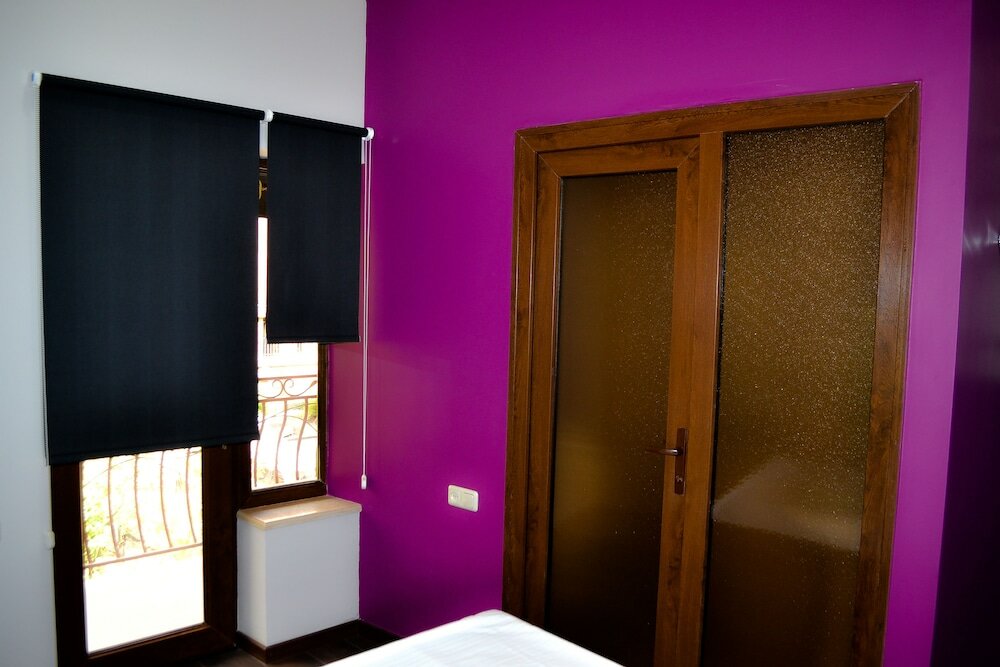 Фото Elysium Gallery