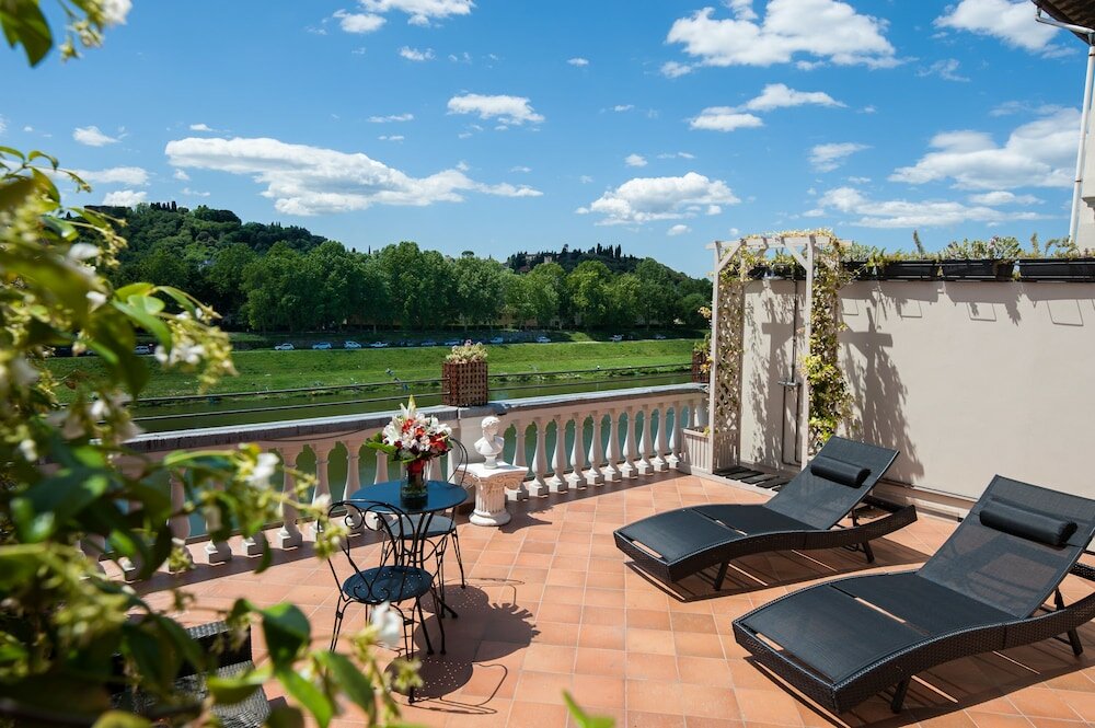 Фото Hotel Lungarno Vespucci 50