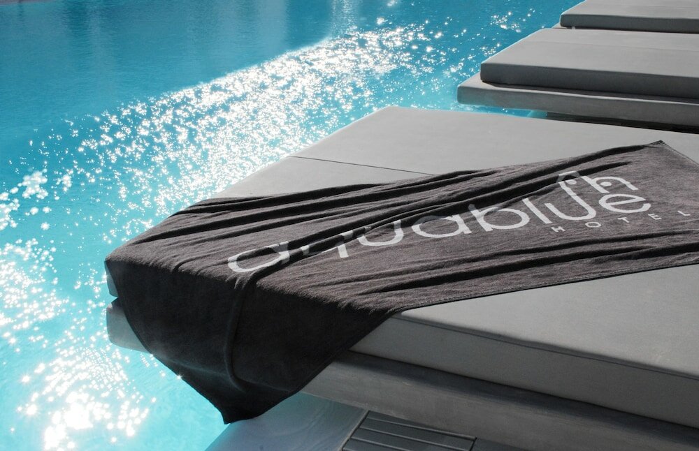 Фото Aqua Blue Hotel