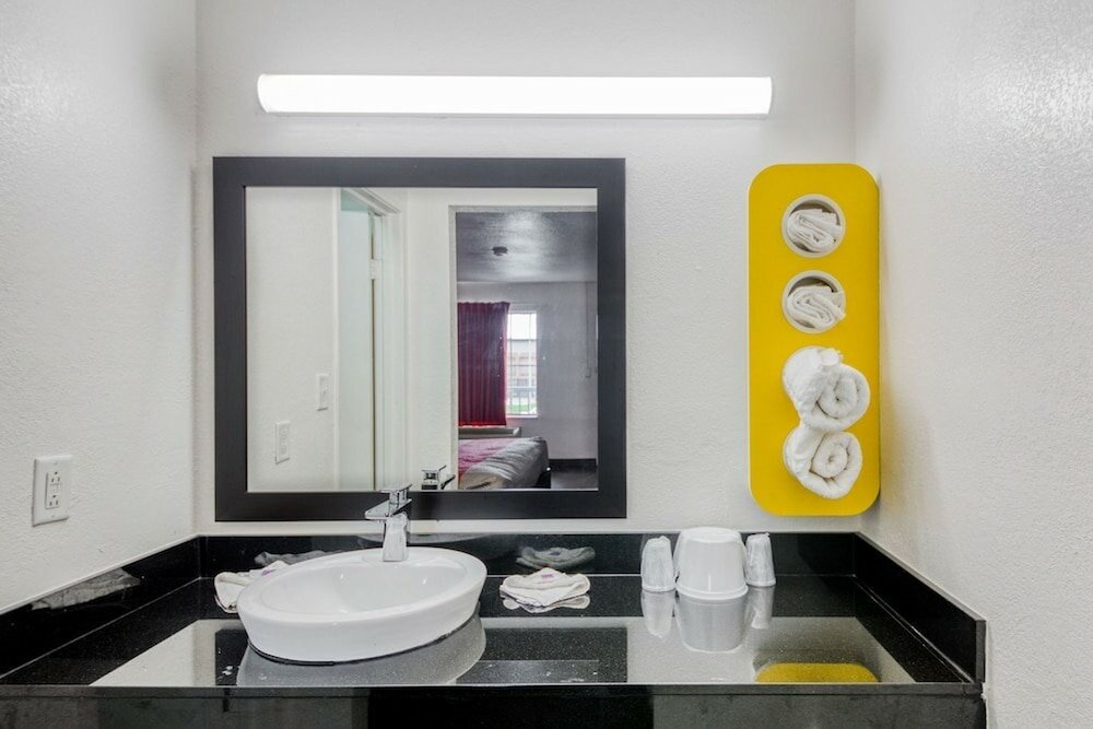 Фото Oyo Hotel Baton Rouge East I-12