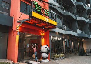 Гостиница Recenta Style Phuket Town