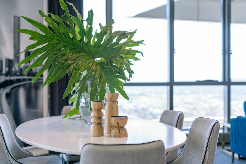 Фото Meriton Suites Herschel Street