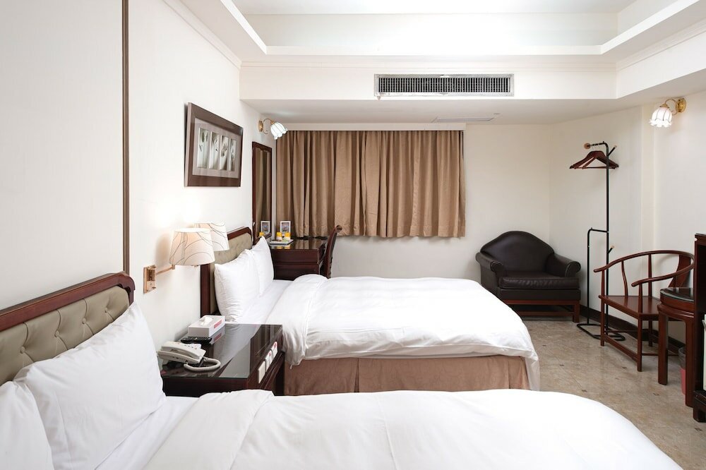 Фото Peach Hotel