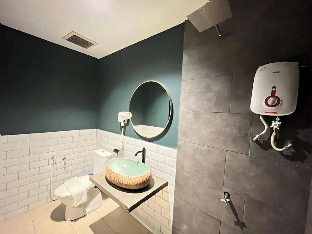 Фото Smile Hotel Wangsa Maju