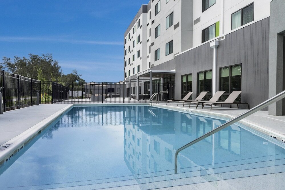 Фото Courtyard by Marriott Tampa Northwest/Veterans Expressway