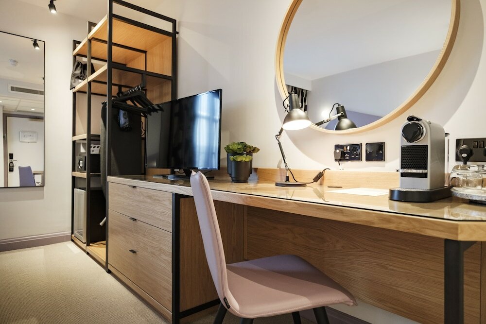 Фото The Fox & Goose Hotel