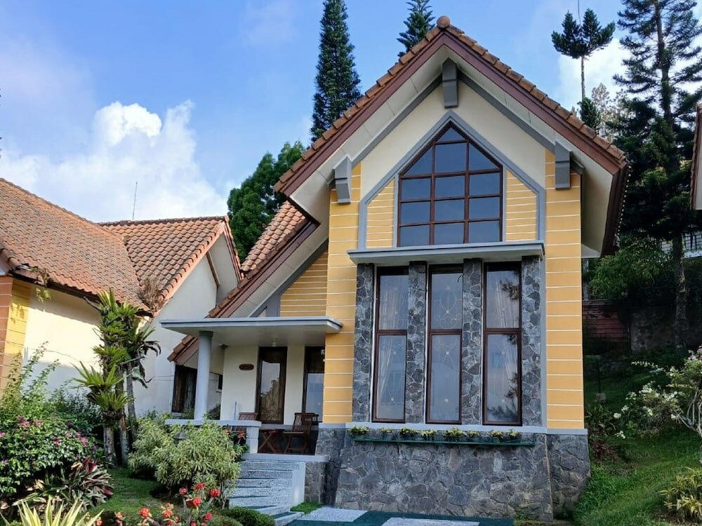 Фото Villa Kota Bunga Allamanda