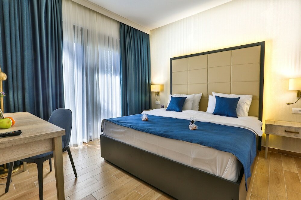 Фото Hotel Harmony by Aycon