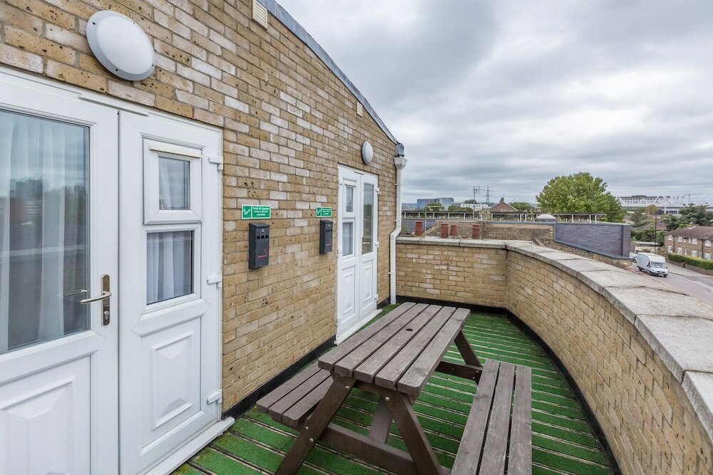 Фото Prince Regent Hotel Excel London