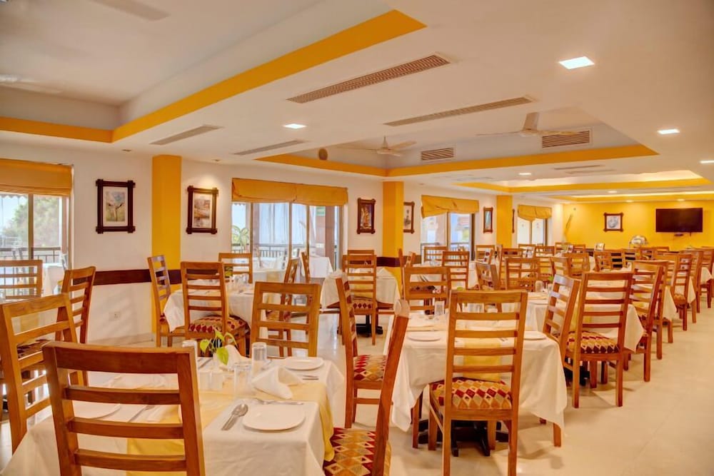 Фото Regenta Baywatch Resort Goa