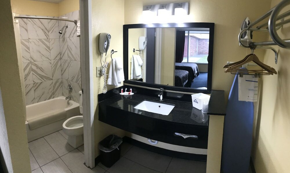 Фото Days Inn by Wyndham Salem