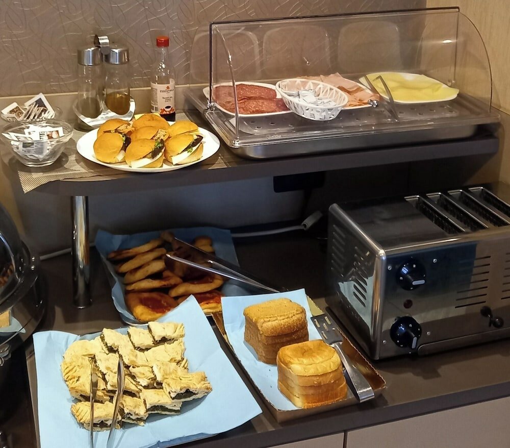 Фото Hotel Aniene