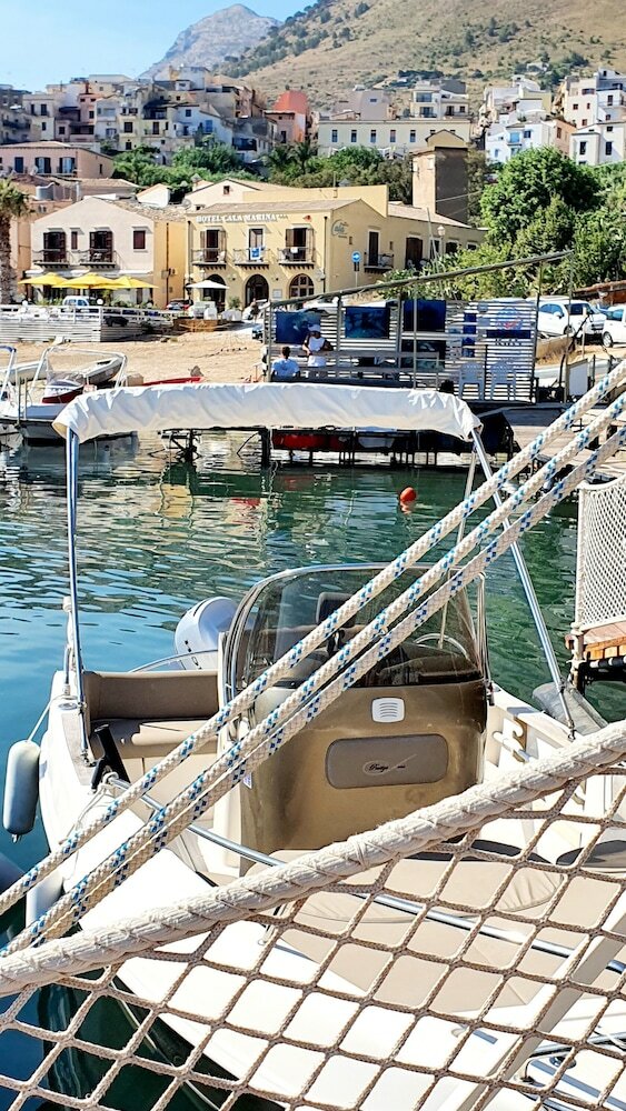 Фото Hotel Cala Marina