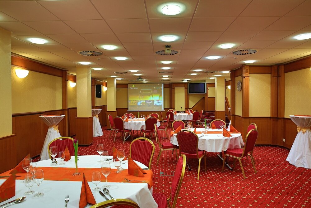 Фото Отель Primavera Hotel & Congress centre