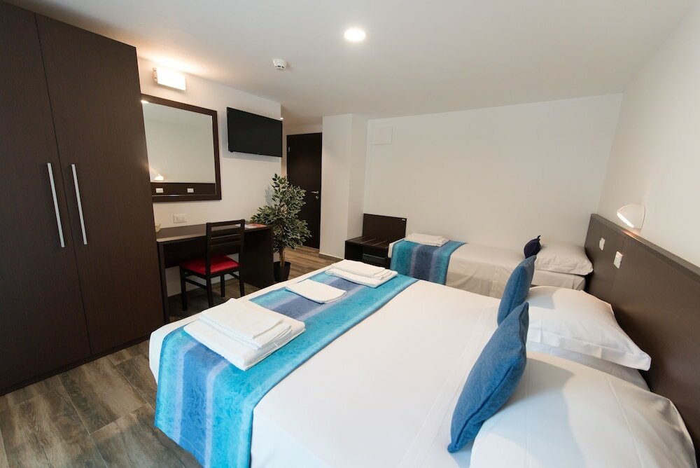 Фото Hotel Carmen