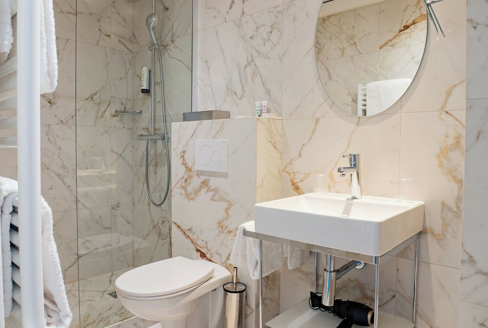 Фото Hôtel Edouard VI  by Malone