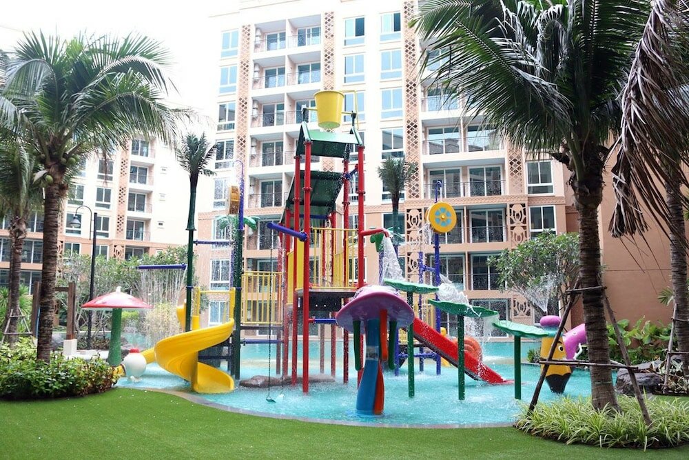 Фото Atlantis Condo & Water Park Pattaya by the Sea