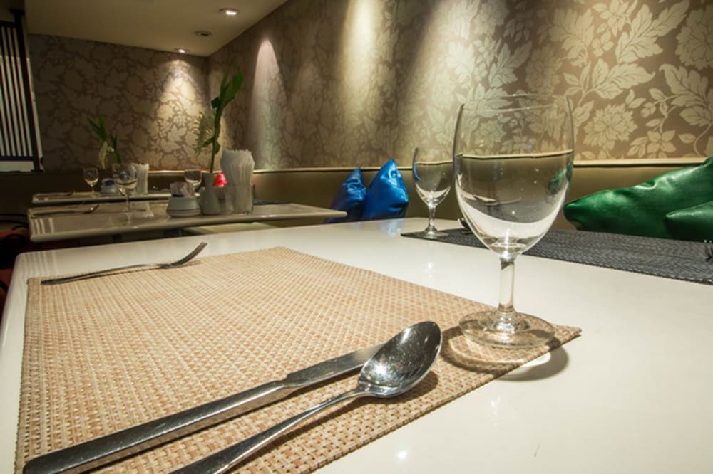 Фото Tai-Pan Hotel