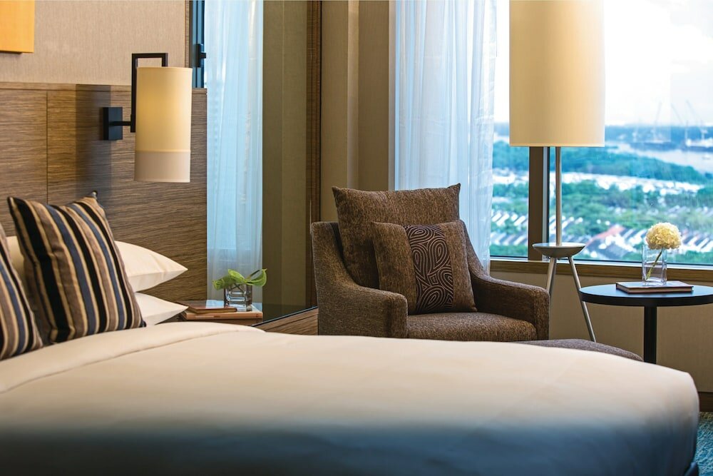 Фото Renaissance Johor Bahru Hotel