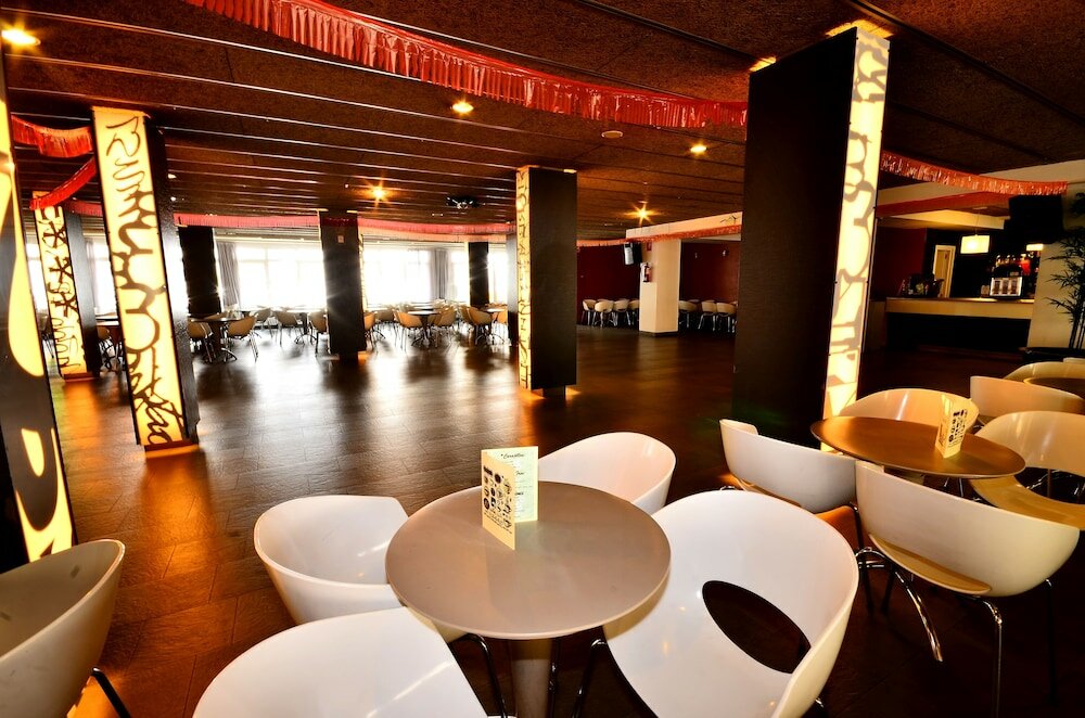 Фото Hotel Sol & Sombra