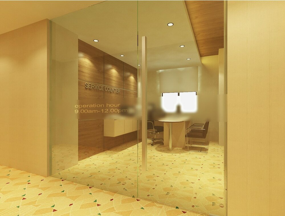 Фото Hallmark Crown Hotel