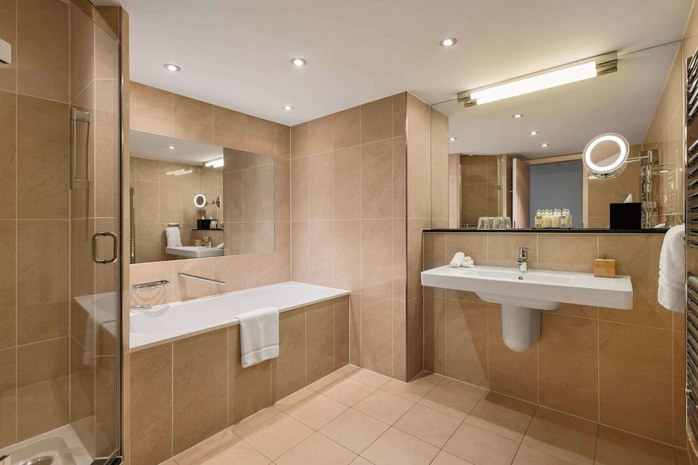 Фото Royal Garden Hotel