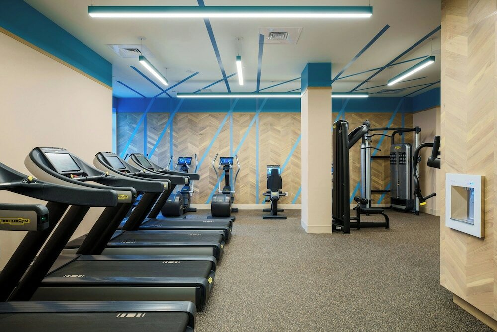 Фото Renaissance Meadowlands Hotel