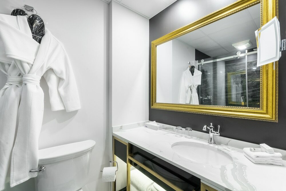 Фото Отель Clarendon