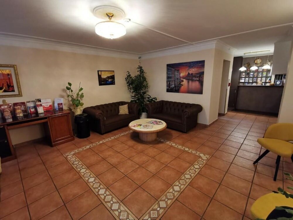 Фото Hotel Bajazzo