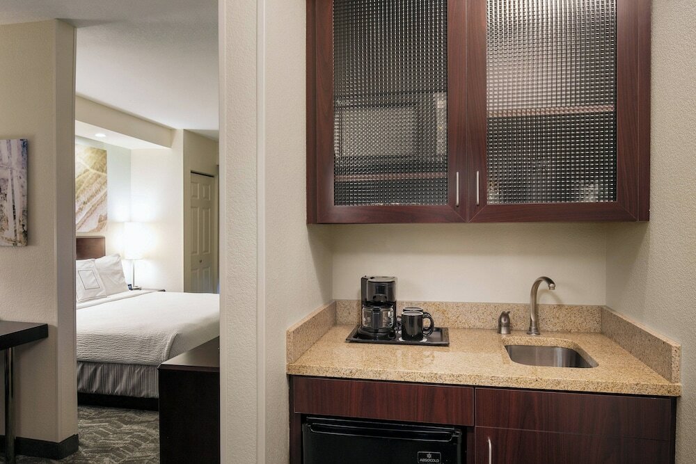 Фото SpringHill Suites by Marriott Bakersfield