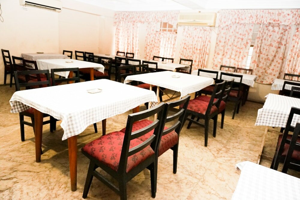 Фото Hotel Keerthi