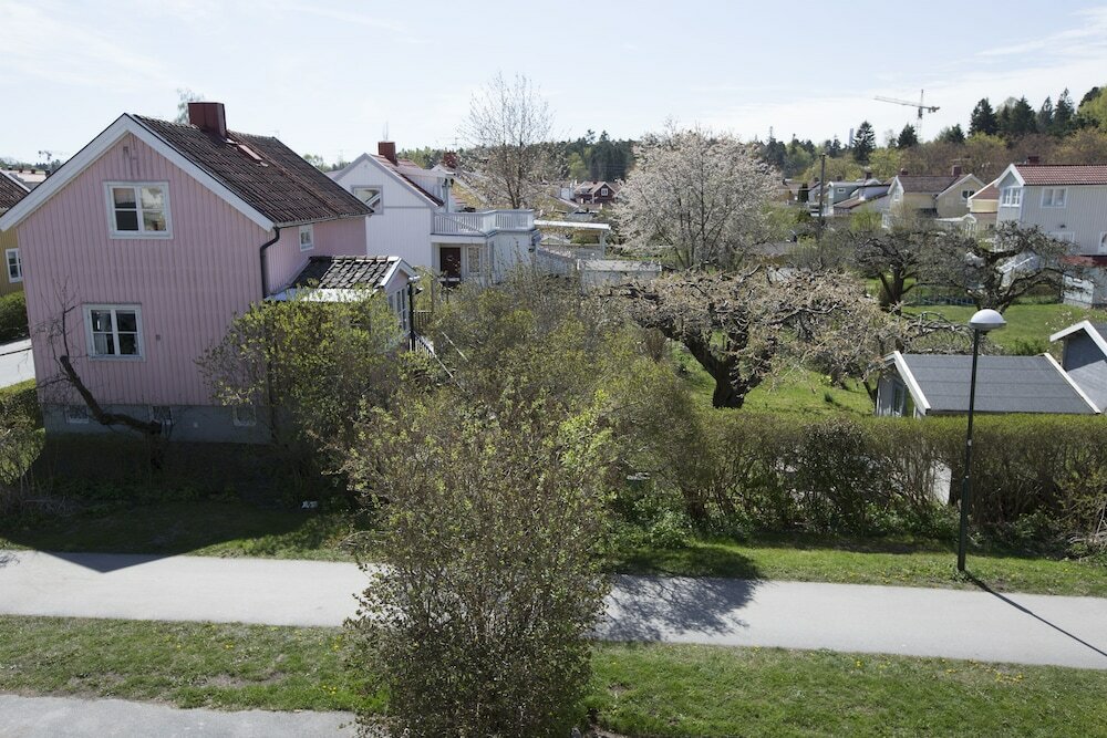 Фото Maude's Hotel Enskede Stockholm