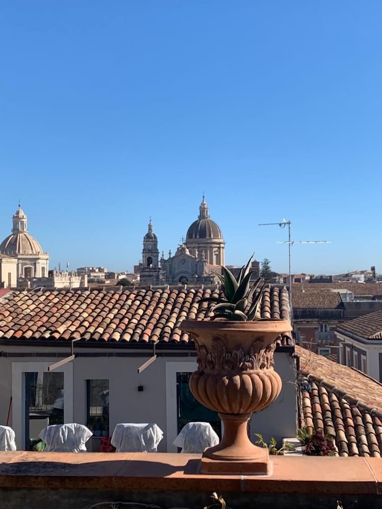 Фото Asmundo di Gisira