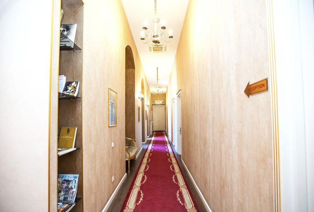 Фото Отель Руставели