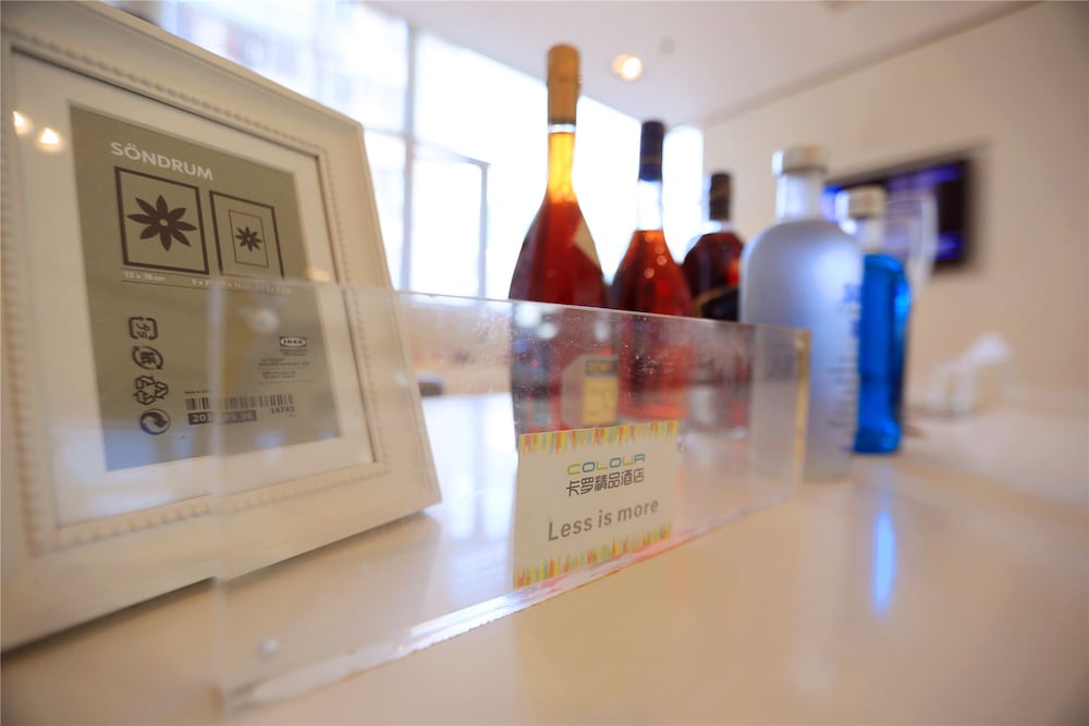 Фото Colour Inn Shenzhen Dongmen Branch