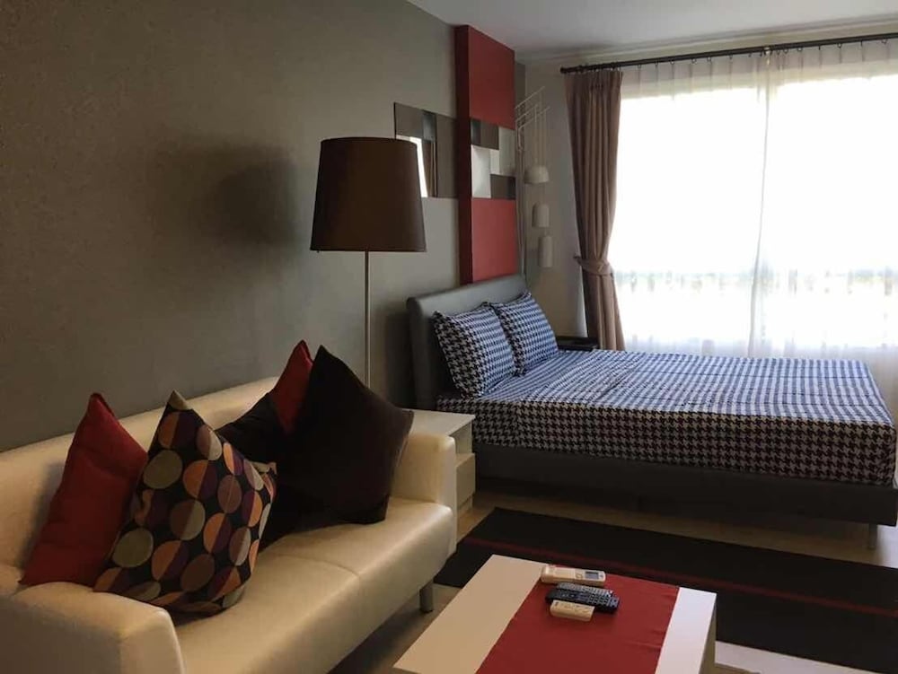 Фото Baan Peang Ploen by Montri